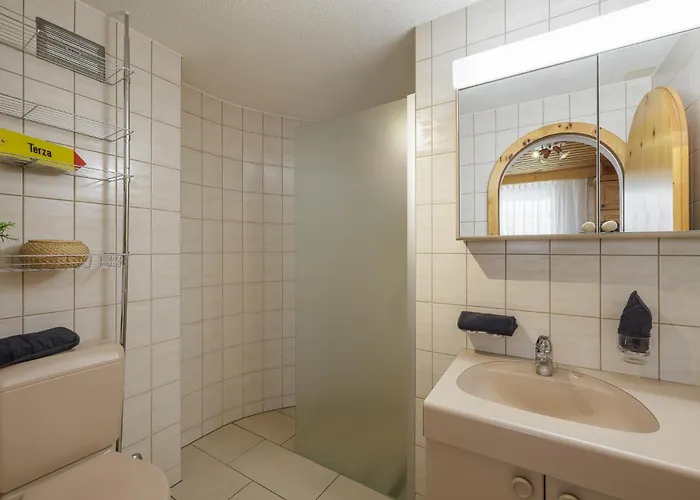 Solaparc Nr 3 * サンタ・マリア・ヴァル・ミュシュタイアー